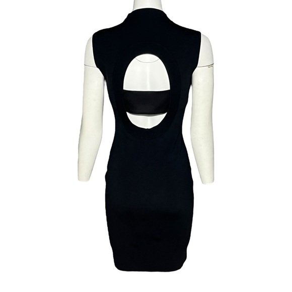 Solace London Black Alexis Back Cutout Mini Heavy Knit Dress Women’s Size 6 - Picture 1 of 8